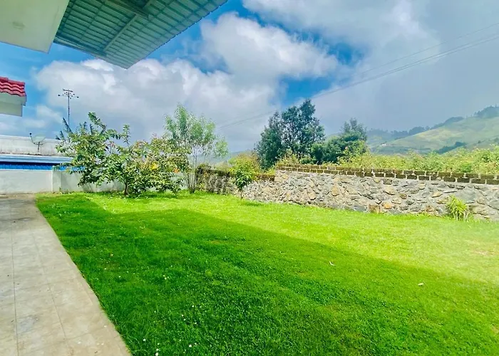Mountain Mansion Kodai